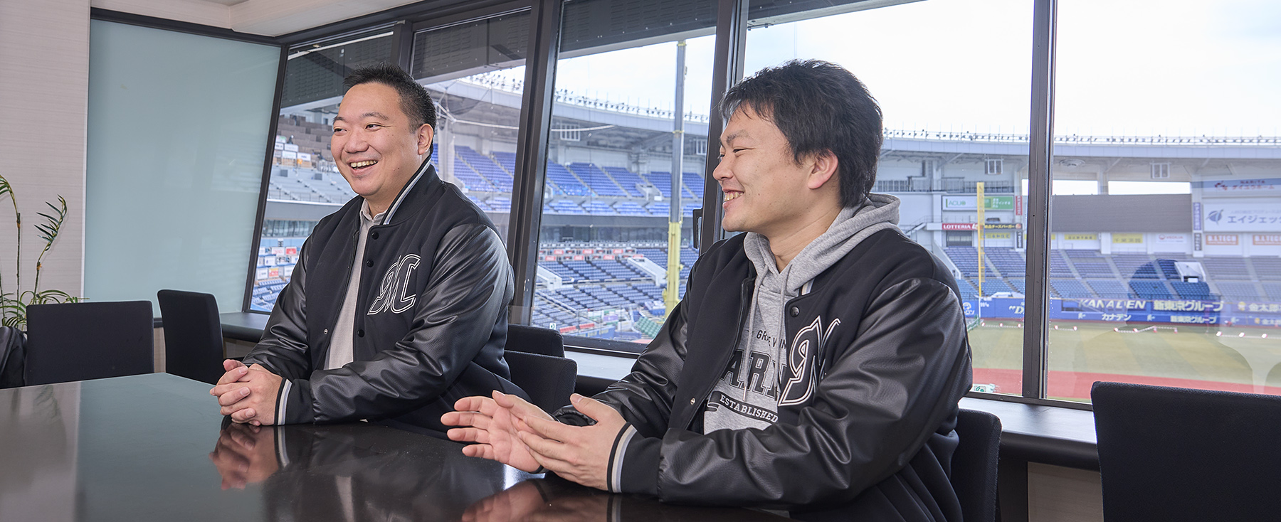 株式会社千葉ロッテマリーンズ