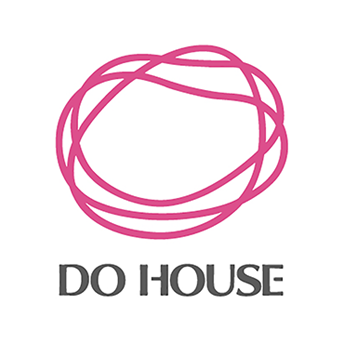 株式会社ドゥ・ハウスさまのロゴ画像